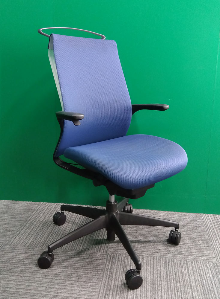 コクヨ事務チェア（エムフォー）