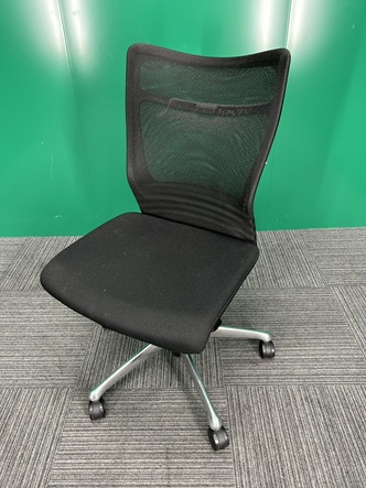 オカムラ　オフィスチェア　ブラック