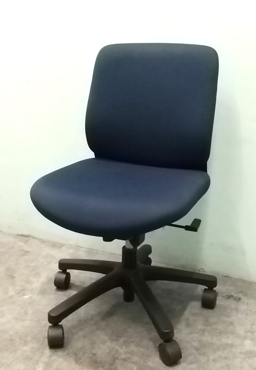 イトーキ オフィスチェア トルテR