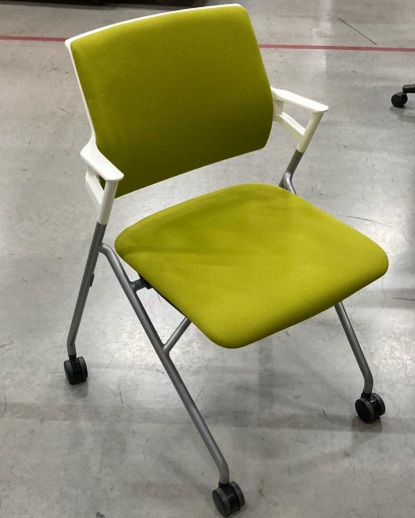 コクヨ　ミーティングチェア　ピエガ