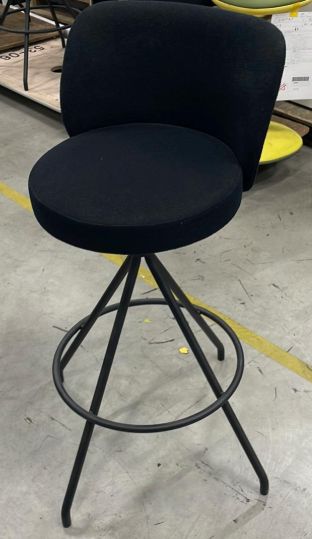 ハイチェア コクヨ コーデ