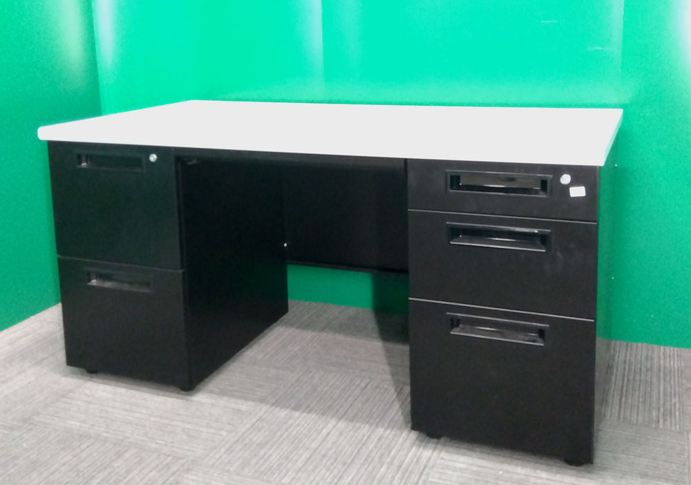 両袖デスク（黒）