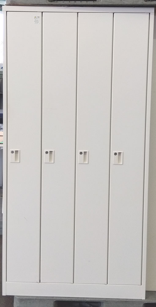 イトーキ4人用ロッカー