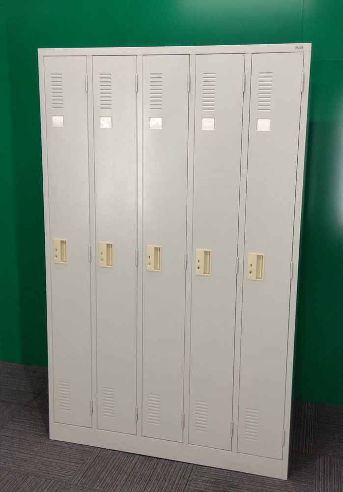 プラス5人用ロッカー