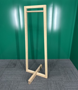 コクヨ　ハンガーラック　木製