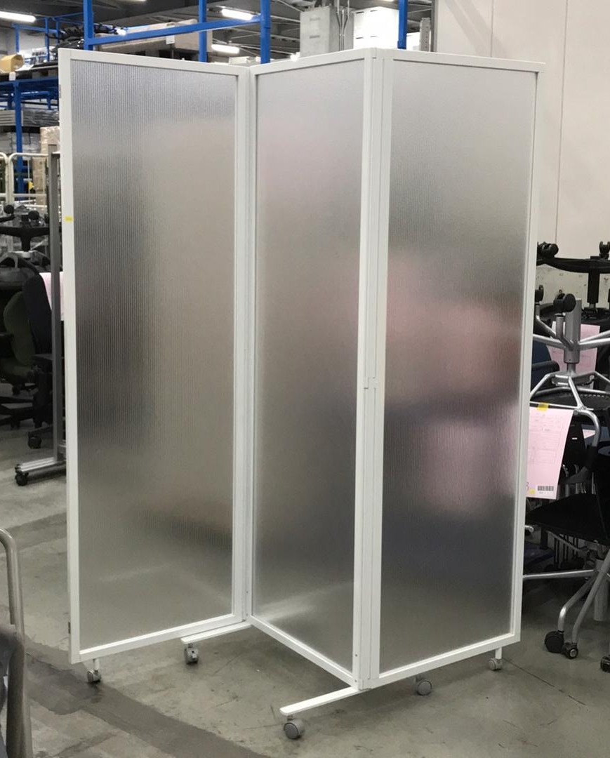 3連パーティション