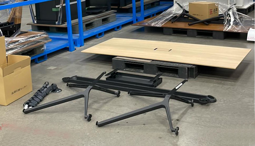 イトーキミーティングテーブル（W2100）