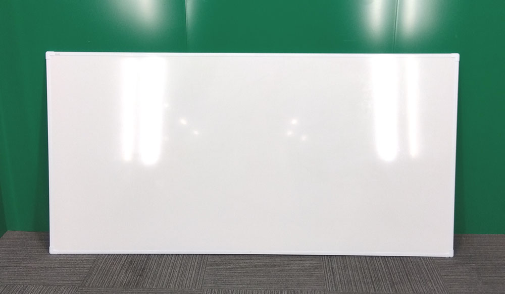 プラス壁掛けホワイトボード（1890）